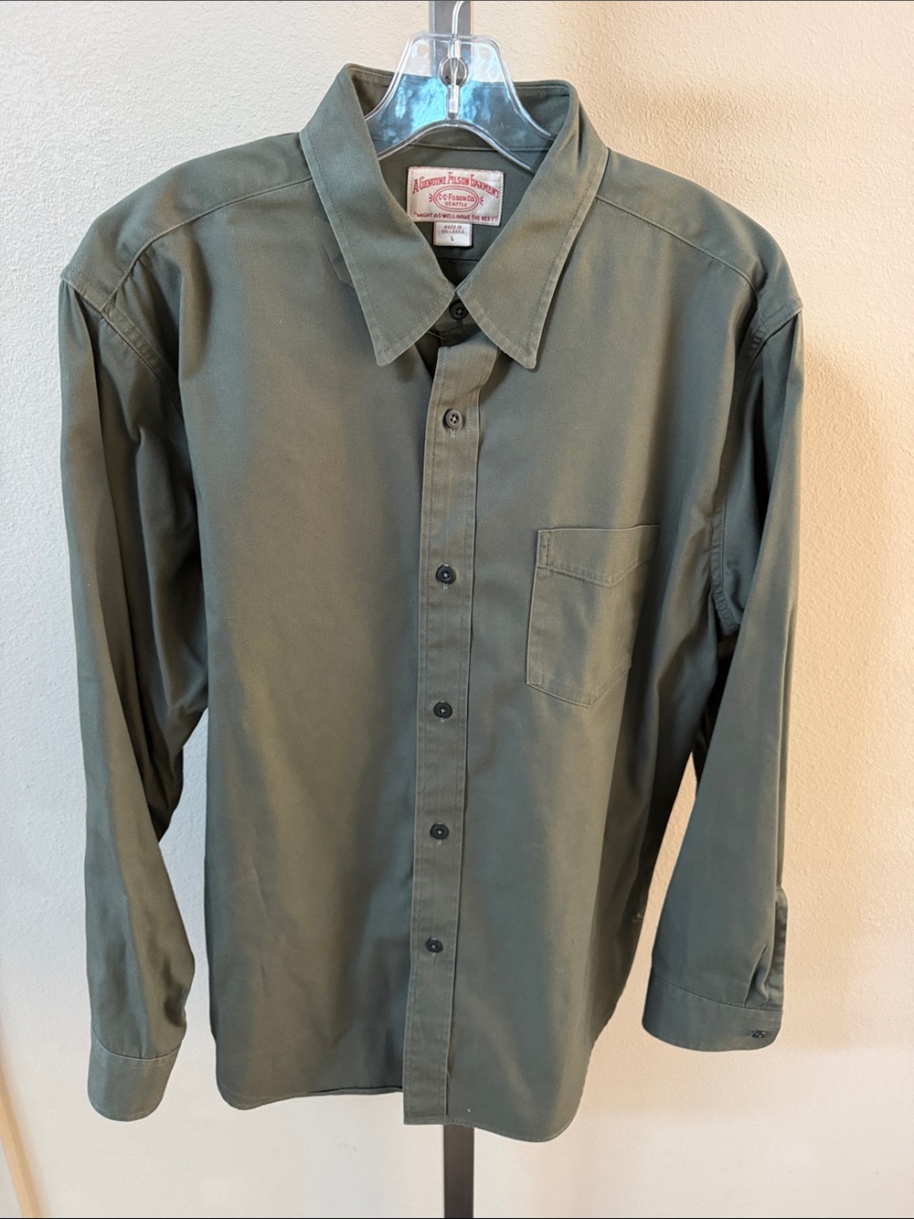 EUC Filson Service Olive Green Button-Up Shirt Large